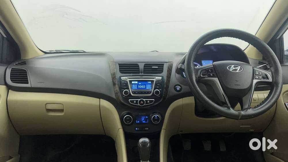 Hyundai Verna Hyundai-verna-2015-2016-1.6-crdi-s-option, 2015, Diese..