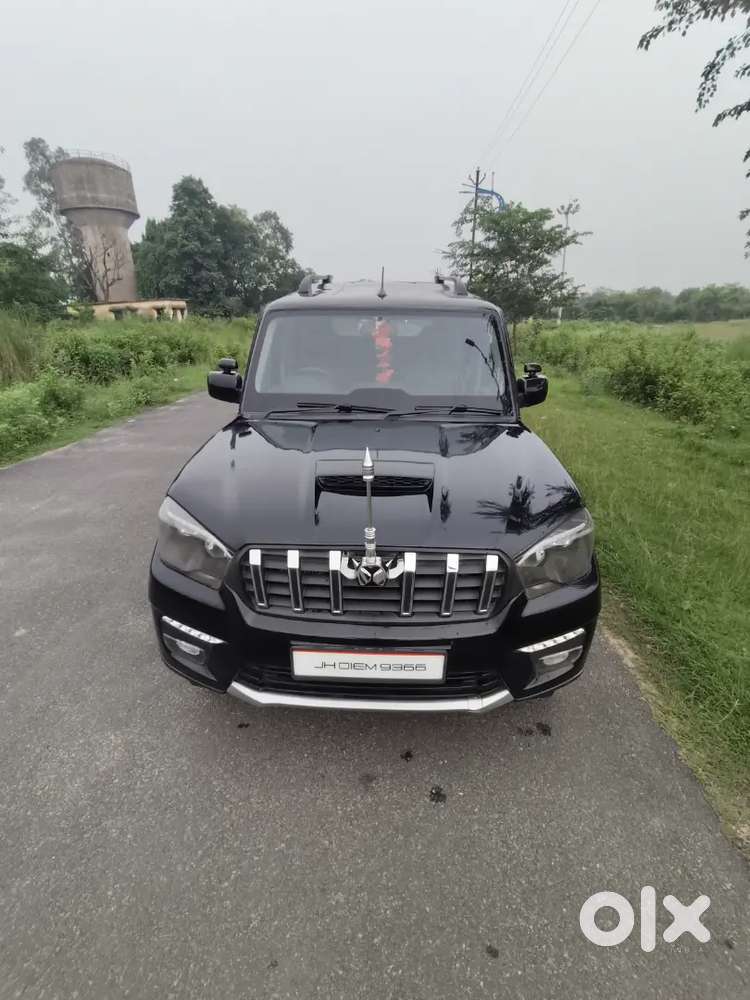 Mahindra Scorpio Classic 2022 Diesel 71000 Km Driven
Money Problem