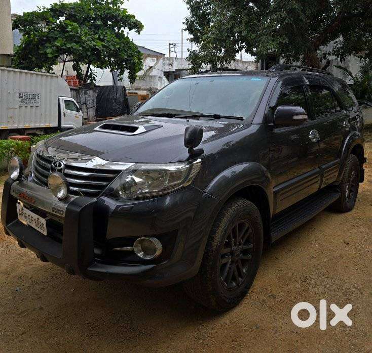 Toyota Fortuner 3.0 4x2 Mt, 2015, Diesel