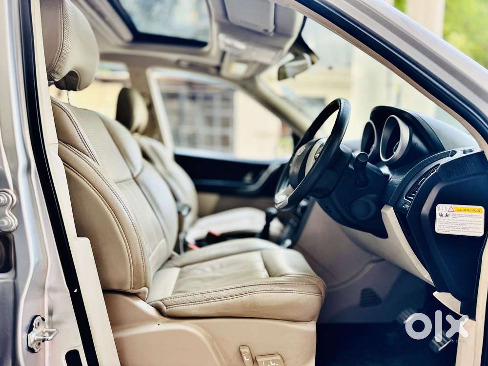 Mahindra Xuv500 2.2 W10, 2016, Diesel