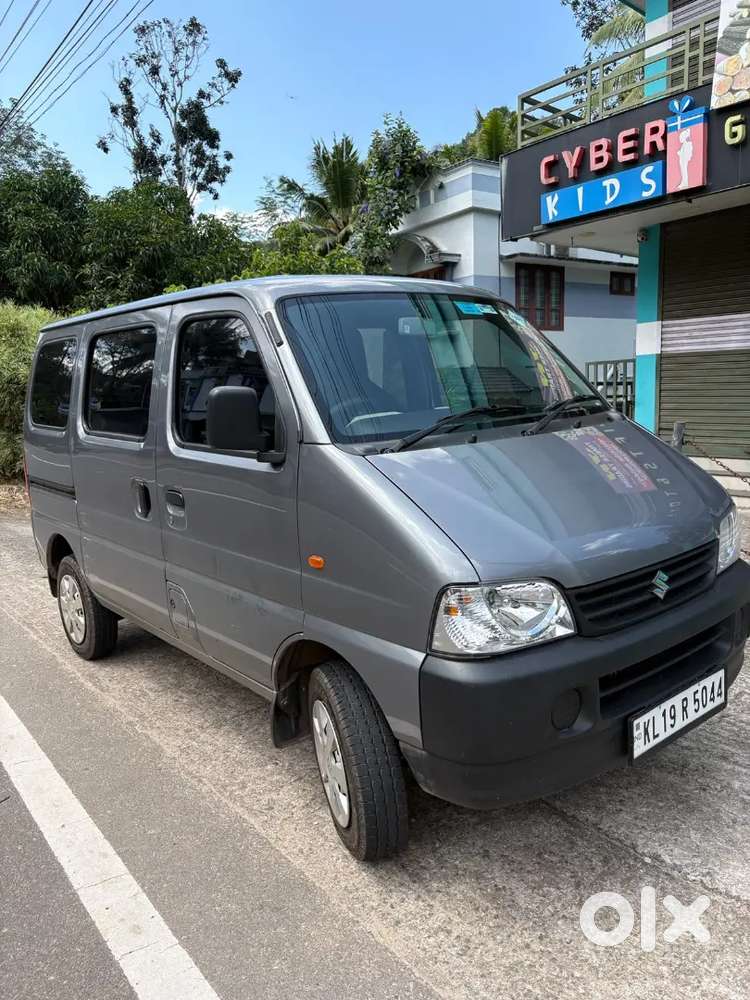 Urgent Sale Eeco Cng + Petrol Clean And Neet