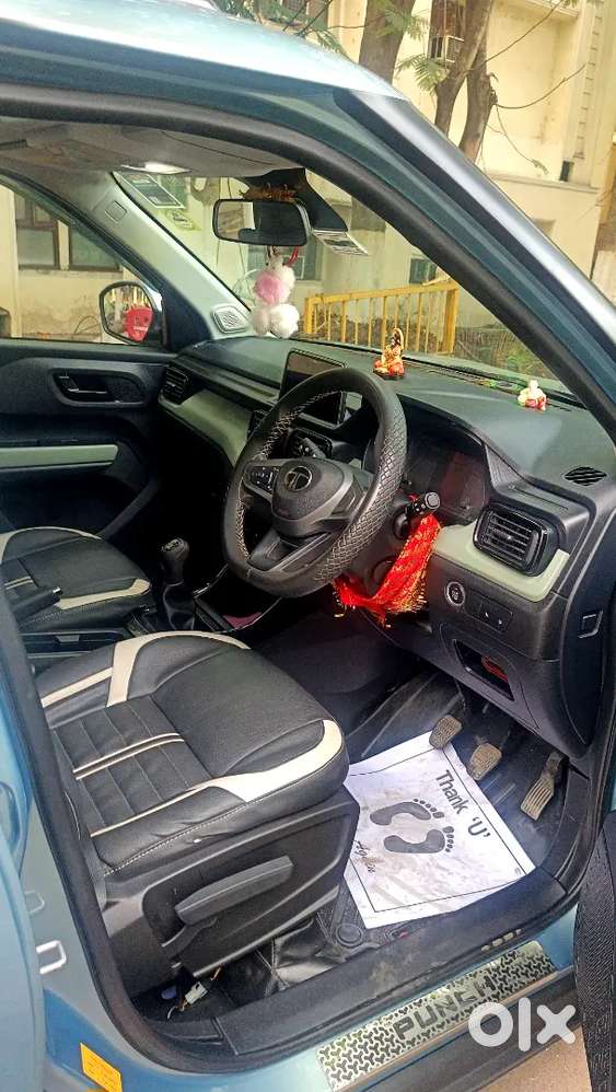 Tata Punch Adventure Plus Sunroof
