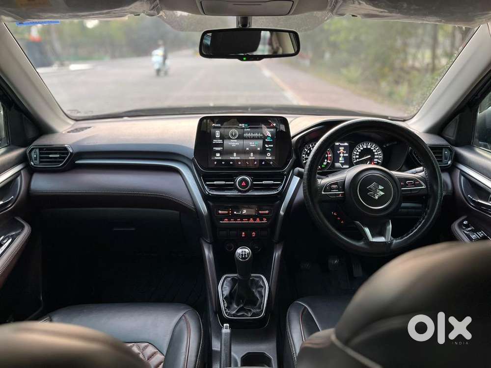 Maruti Suzuki Grand Vitara 2023 Petrol Well Maintained