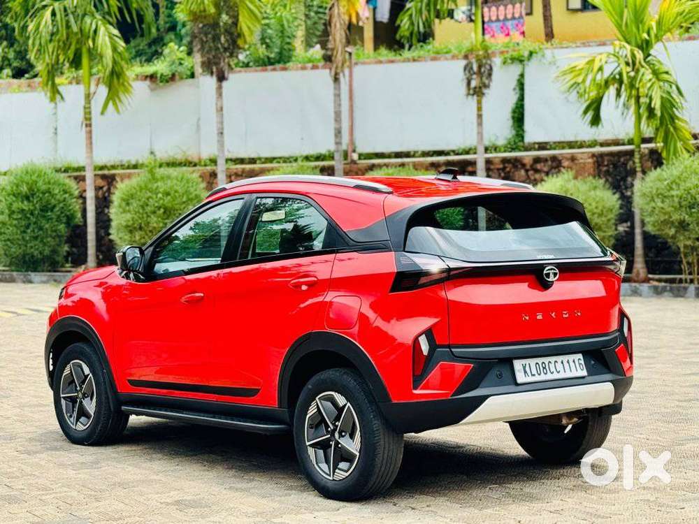 Tata Nexon Creative 1.2 Revotron Petrol 6 Mt, 2023, Petrol