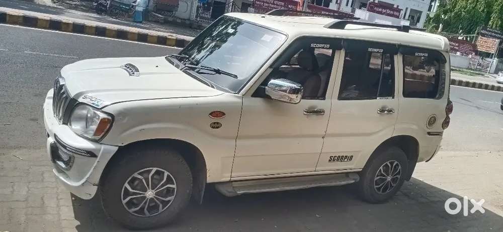 Mahindra Scorpio Classic 2012