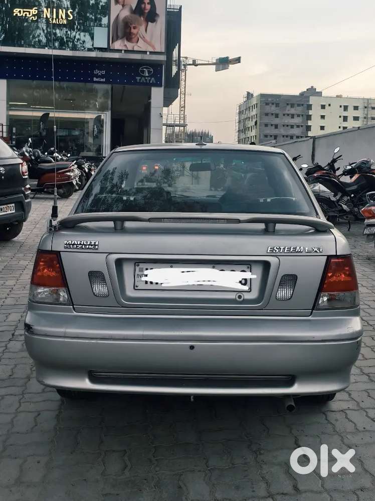 Maruti Suzuki Esteem Lxi 2005 Petrol Manual