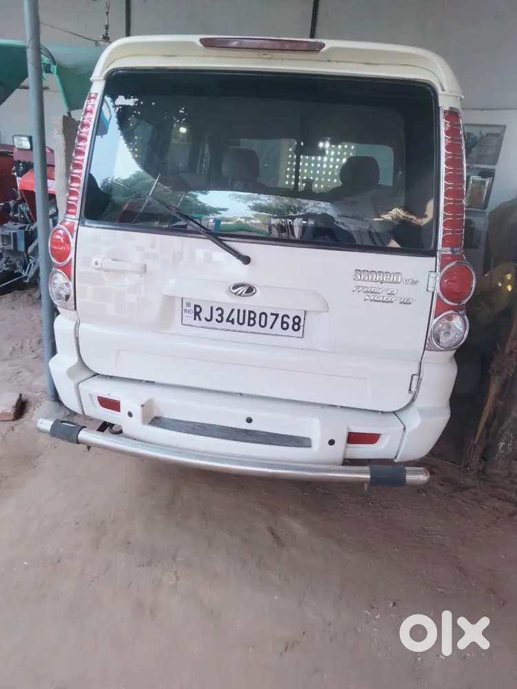Mahindra Scorpio 2013 Diesel 128000 Km Driven A1 Candition Full
