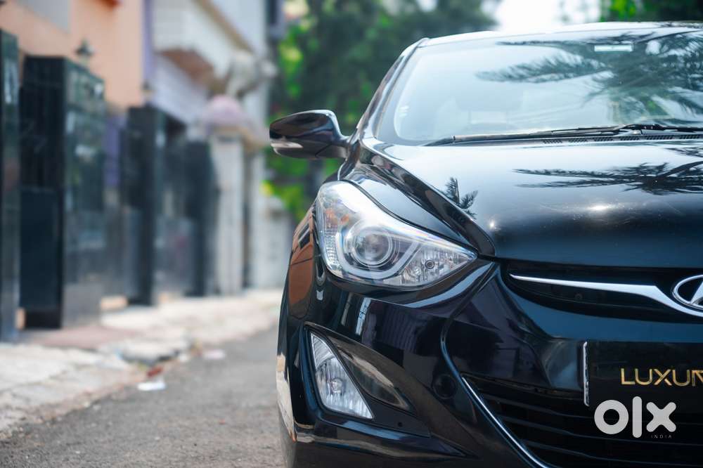 Hyundai Elantra 1.6 S, 2015, Petrol
