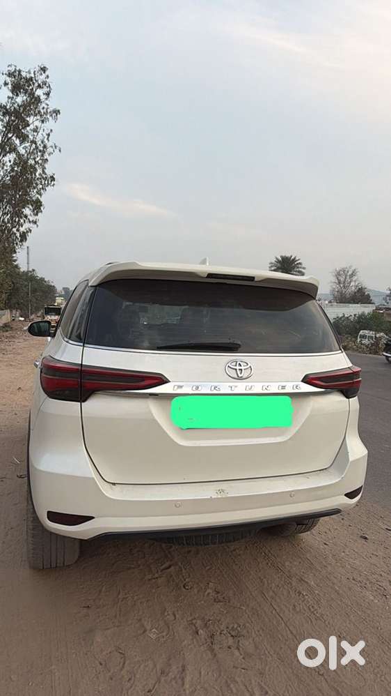 Toyota Fortuner 2020 Diesel 95000 Km Driven