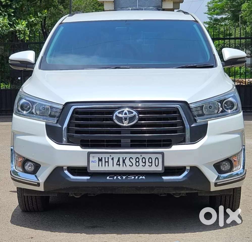 Toyota Innova Crysta [2020-ongoing] 2.4 Vx 8 Str, 2023, Diesel