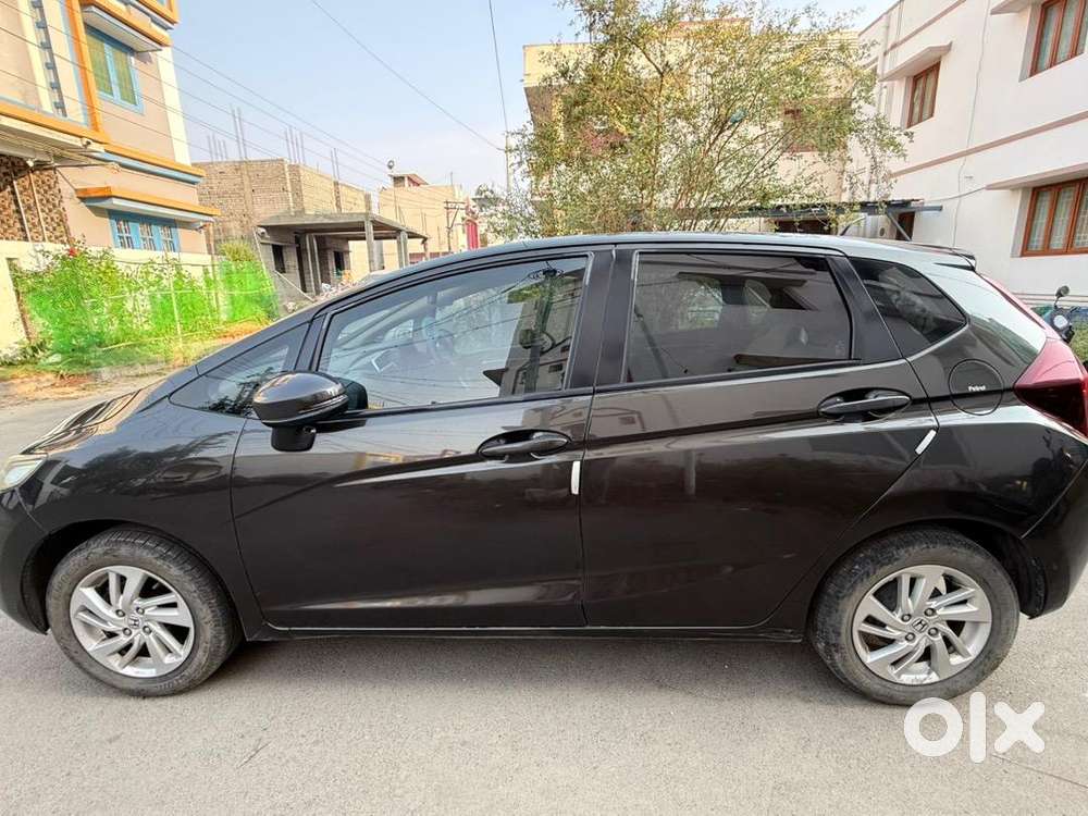 Honda Jazz 2017 Petrol Well Maintained
