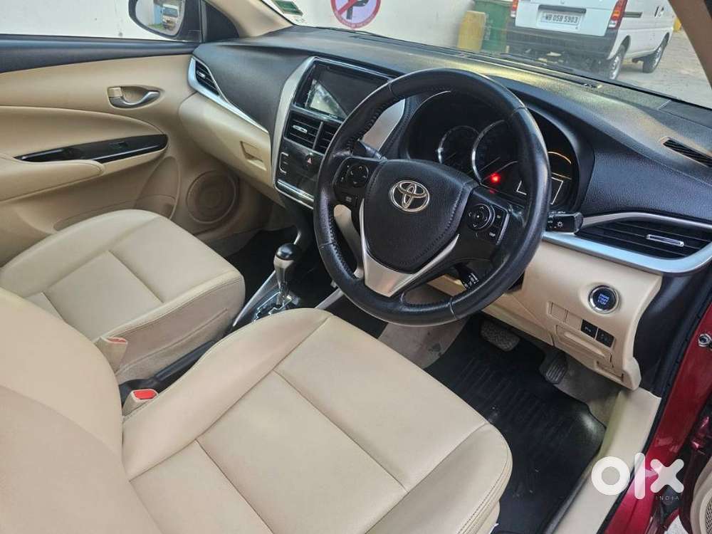 Toyota Yaris V Optional Cvt, 2019, Petrol