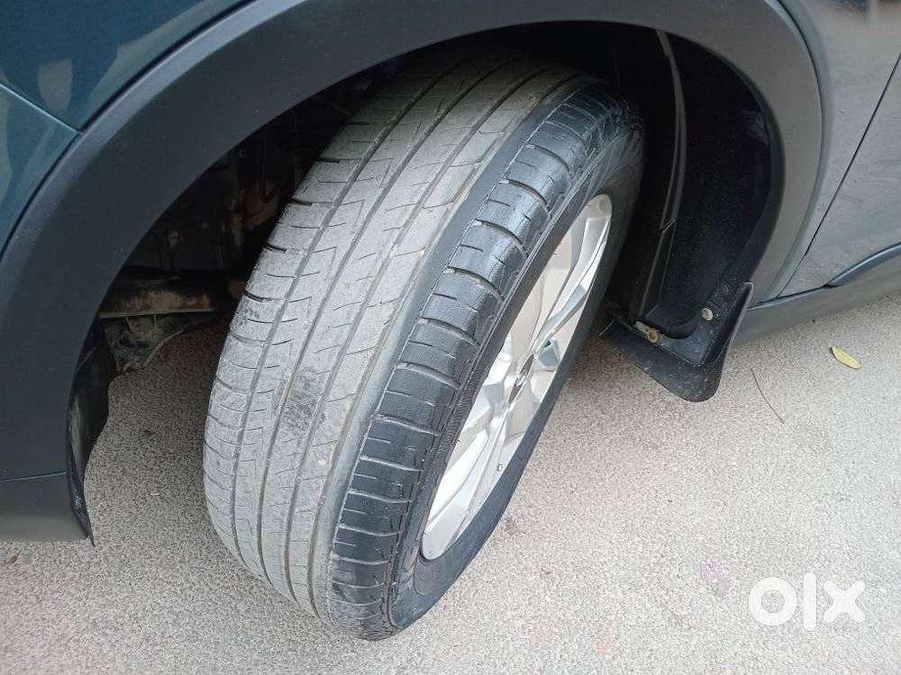 Mahindra Xuv300 W6, 2019, Petrol