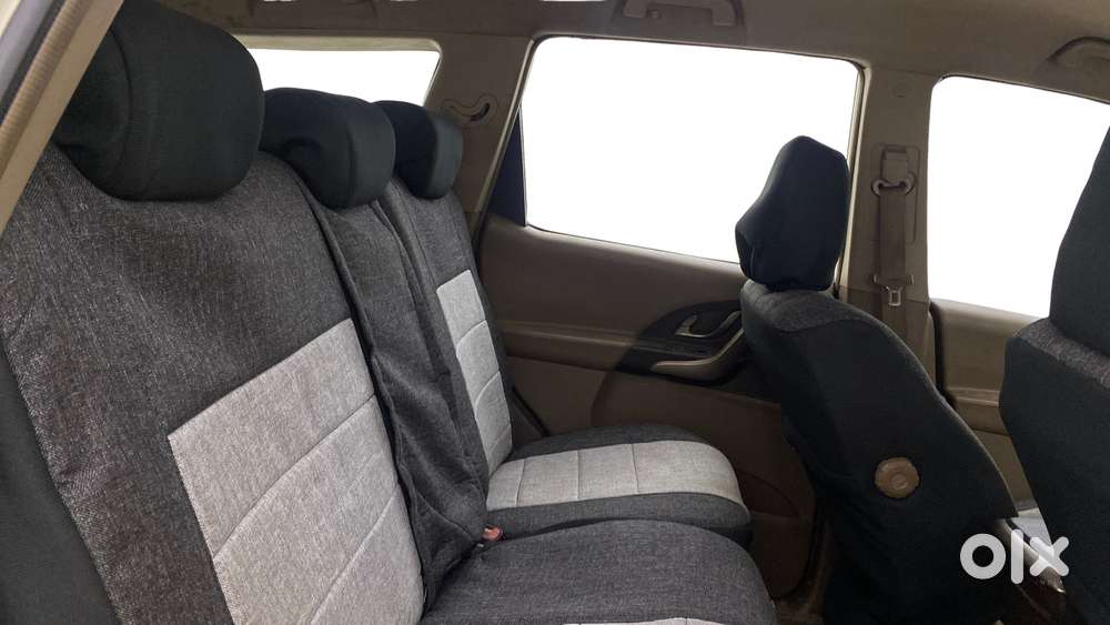 Mahindra Xuv500 W8, 2015, Diesel