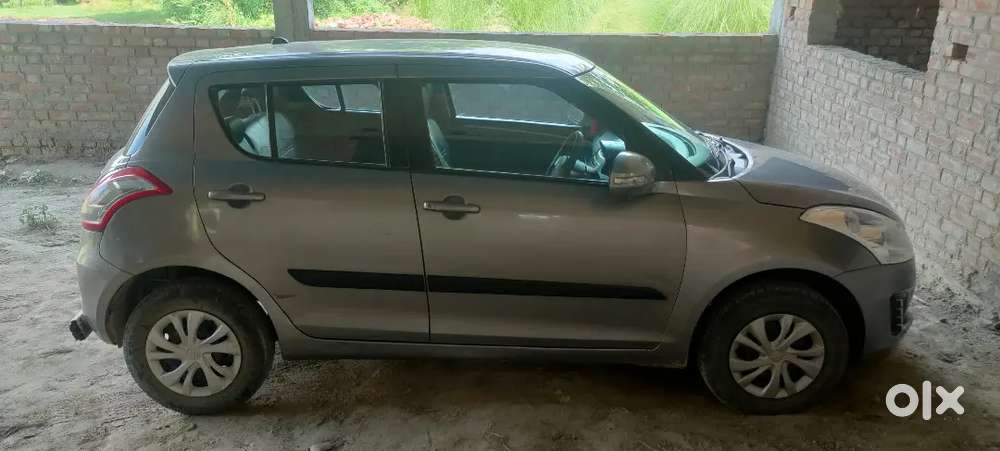 Maruti Swift Vxi 2015
