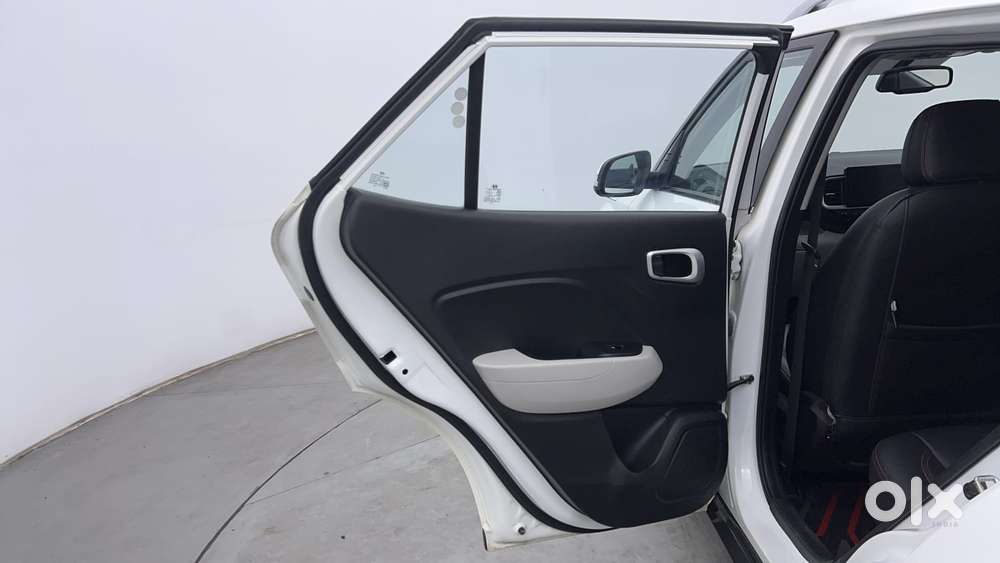 Hyundai Venue Sx, 2023, Petrol