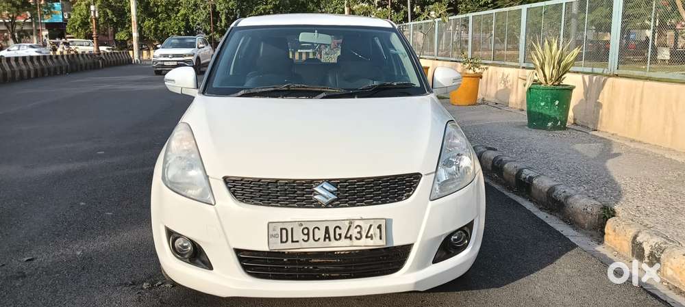 Maruti Suzuki Swift 1.2 Vxi (o), 2013, Petrol