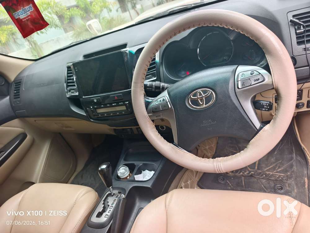 Toyota Fortuner 3.0 4x2 Automatic, 2015, Diesel
