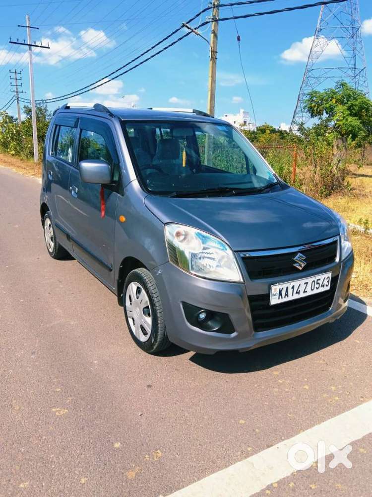 Maruti Suzuki Wagon R Vxi Amt1.2, 2017, Petrol