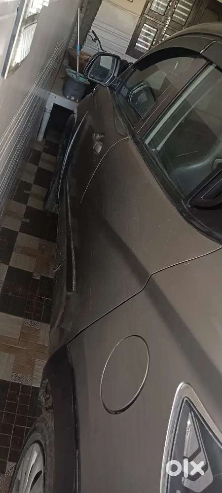Mahindra Kuv 100 2018 Petrol