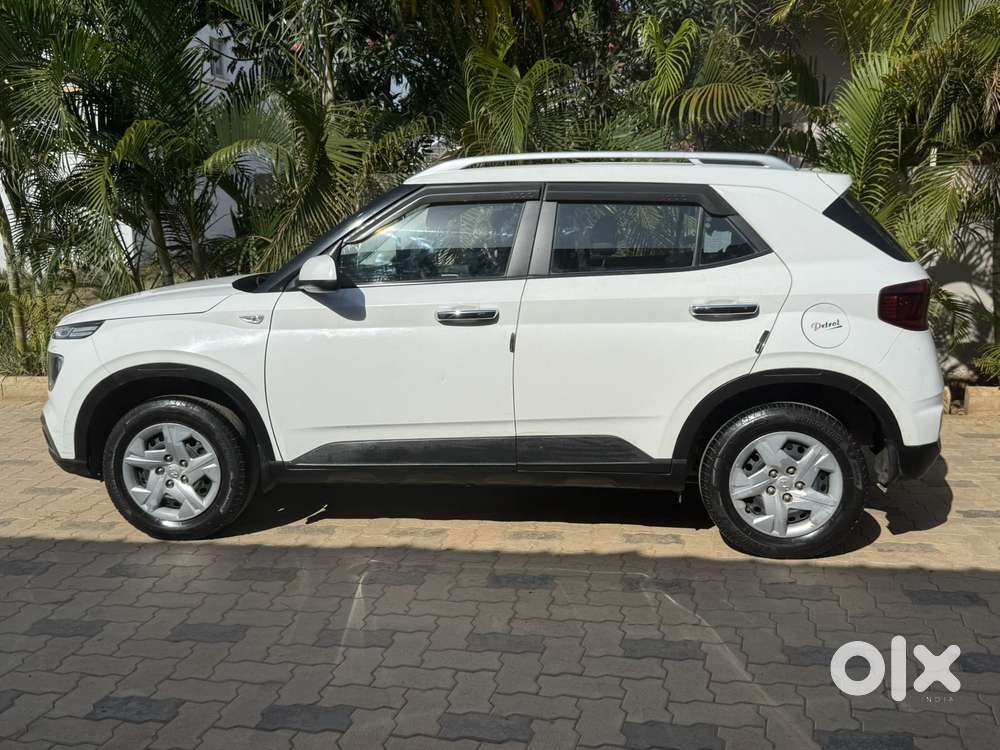 Hyundai Venue S Mt 1.2 Kappa, 2021, Petrol