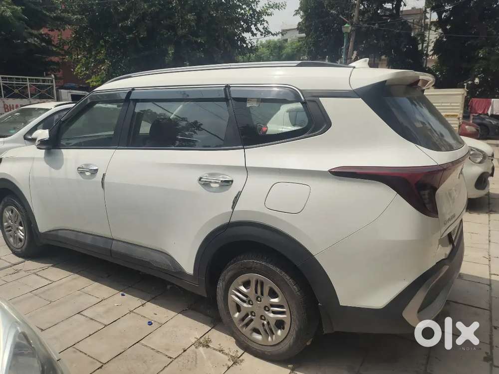 Kia Carens Prestige 1.4 2024