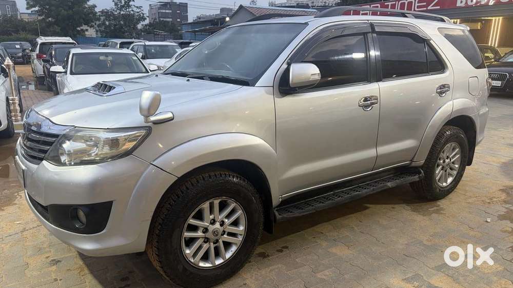 Toyota Fortuner 4x2 4 Speed At, 2012, Diesel