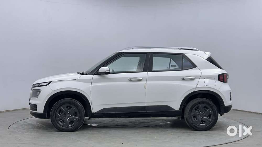 Hyundai Venue Sx, 2023, Petrol