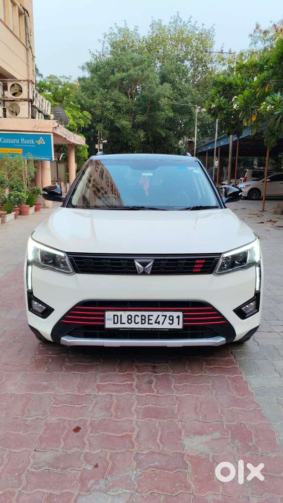 Mahindra Xuv300 W8 Option Dual Tone, 2022, Petrol