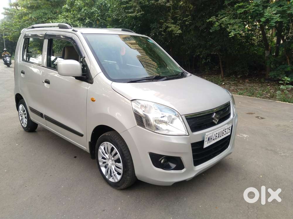 Maruti Suzuki Ertiga Vxi At Petrol, 2016, Petrol