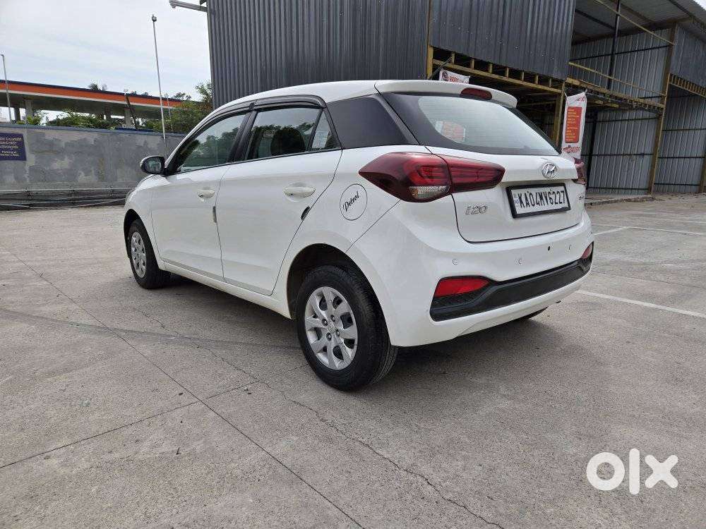 Hyundai I20 Sportz 1.2 Vtvt, 2018, Petrol