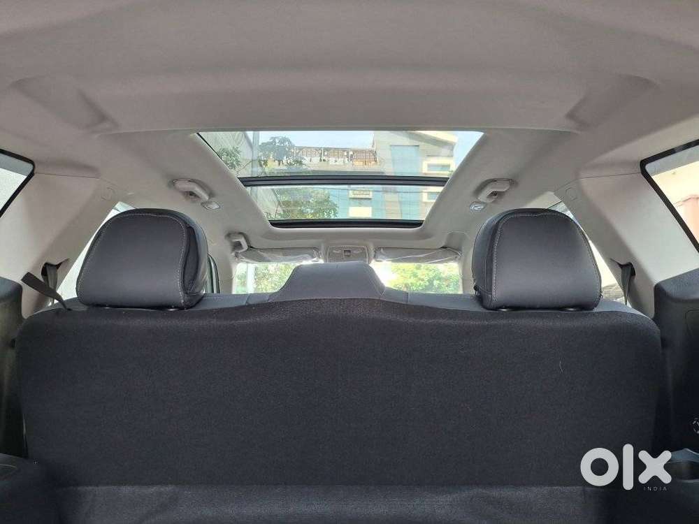 Mahindra Xuv700 2.2 Ax 5 Diesel Mt Str, 2023, Diesel