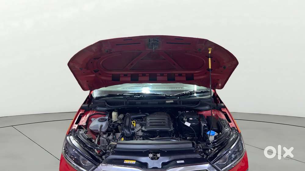 Skoda Slavia 1.0 Tsi Style At, 2022, Petrol