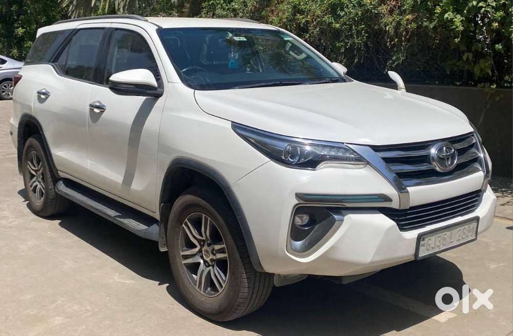 Toyota Fortuner 4x2 At 2.8 Diesel, 2019, Diesel