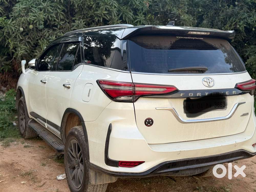 Toyota Fortuner Diesel 100000 Km Driven