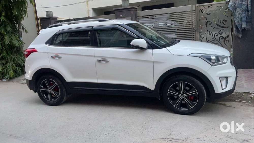 Hyundai Model 2018 Year Scratchless Petrol Automatic