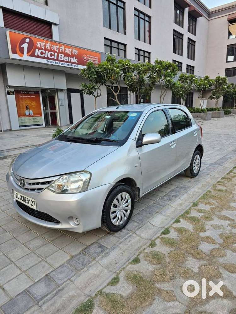 Toyota Etios Liva 2011-2012 G, 2011, Petrol