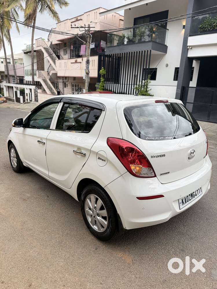 Hyundai I20 Sportz Option 1.4 Crdi, 2012, Petrol