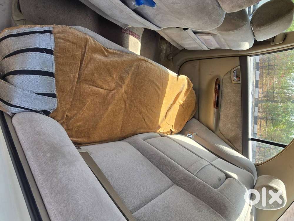Corolla 1.8e Petrol+cng