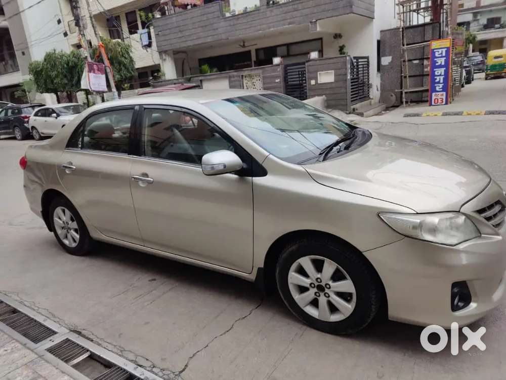 Toyota Corolla Altis 2012 Model Limited Editions