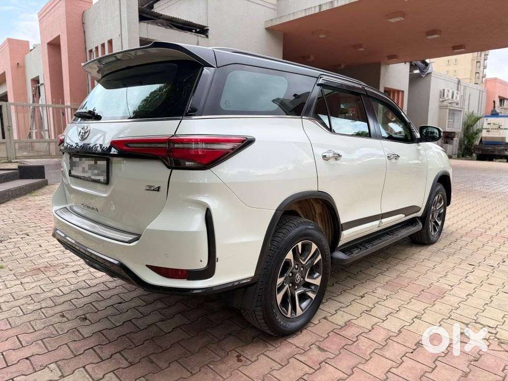 Toyota Fortuner Legender 4x4 At 2.8, 2022, Diesel