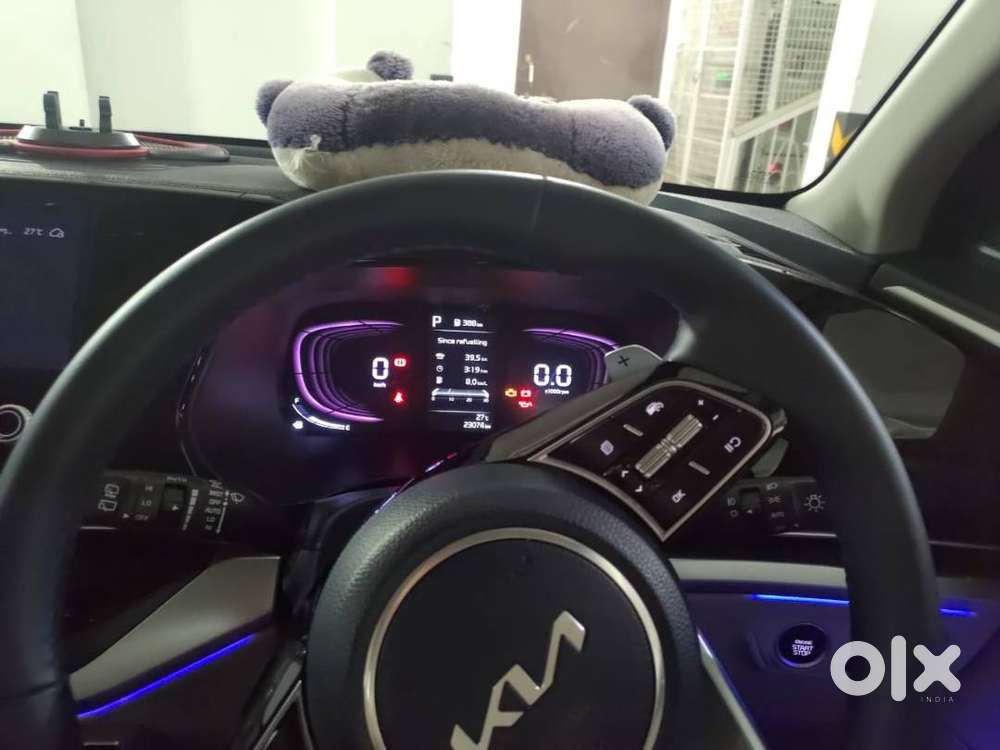 Kia Carens 2022 - Good As New