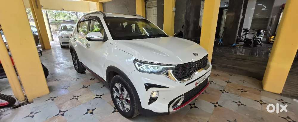 Kia Sonet ,top Model Petrol Engine Nicely Maintained