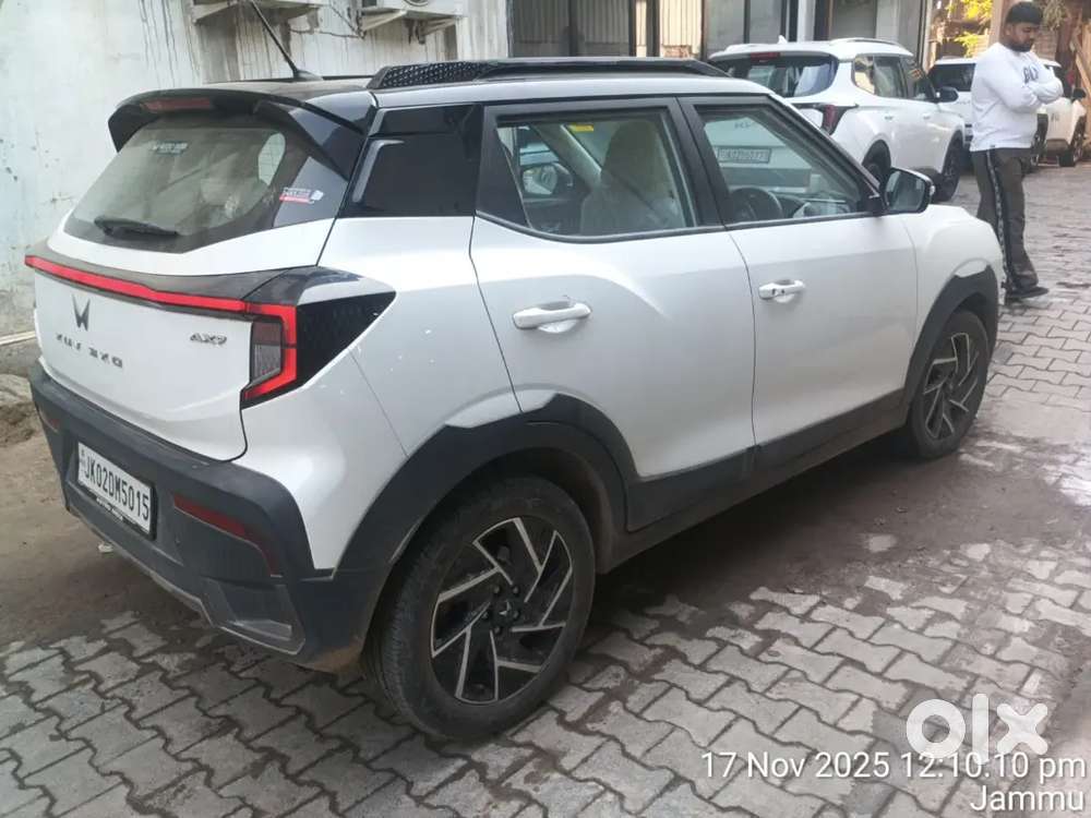 Mahindra Xuv 3xo 2024 Diesel 10000 Km Driven