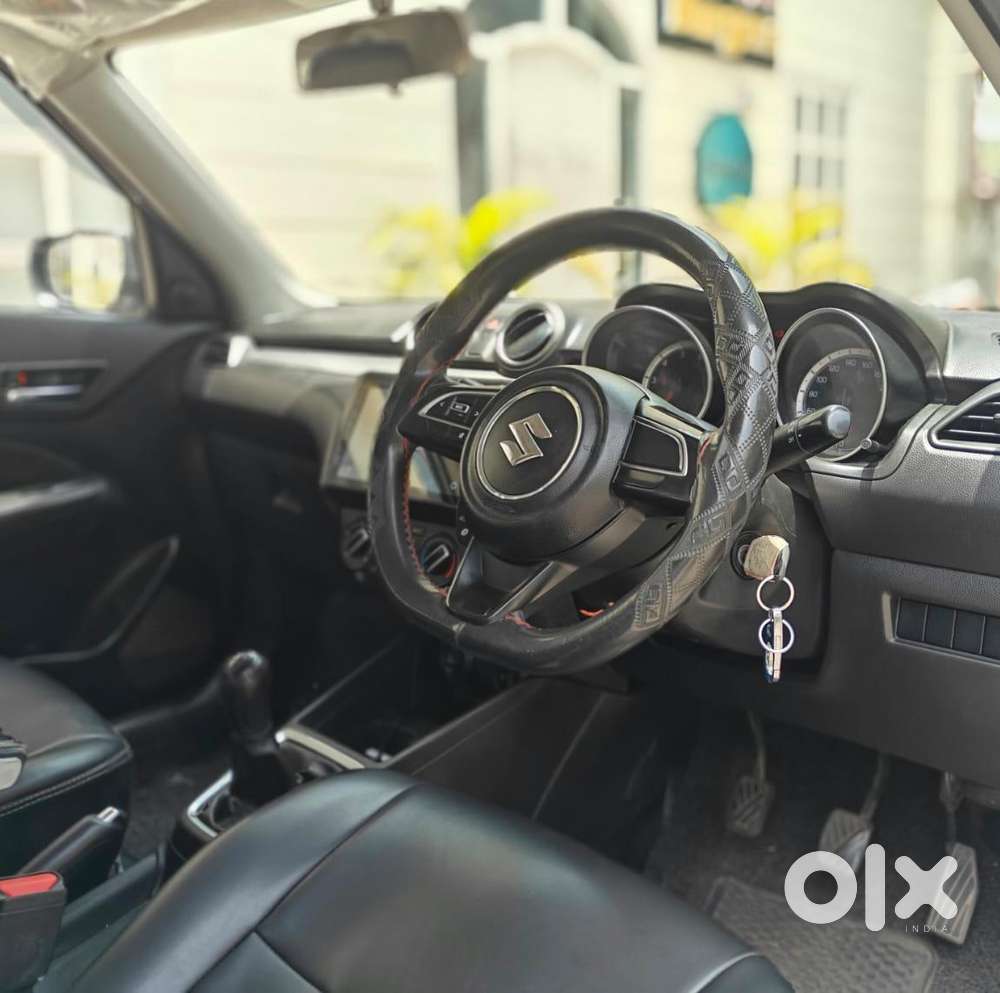 Maruti Suzuki Swift Vxi + Manual, 2021, Petrol