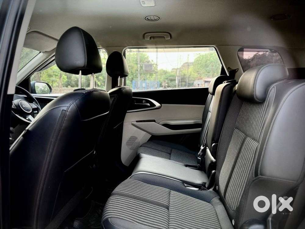 Kia Carens 1.5 Prestige 7 Str, 2024, Petrol