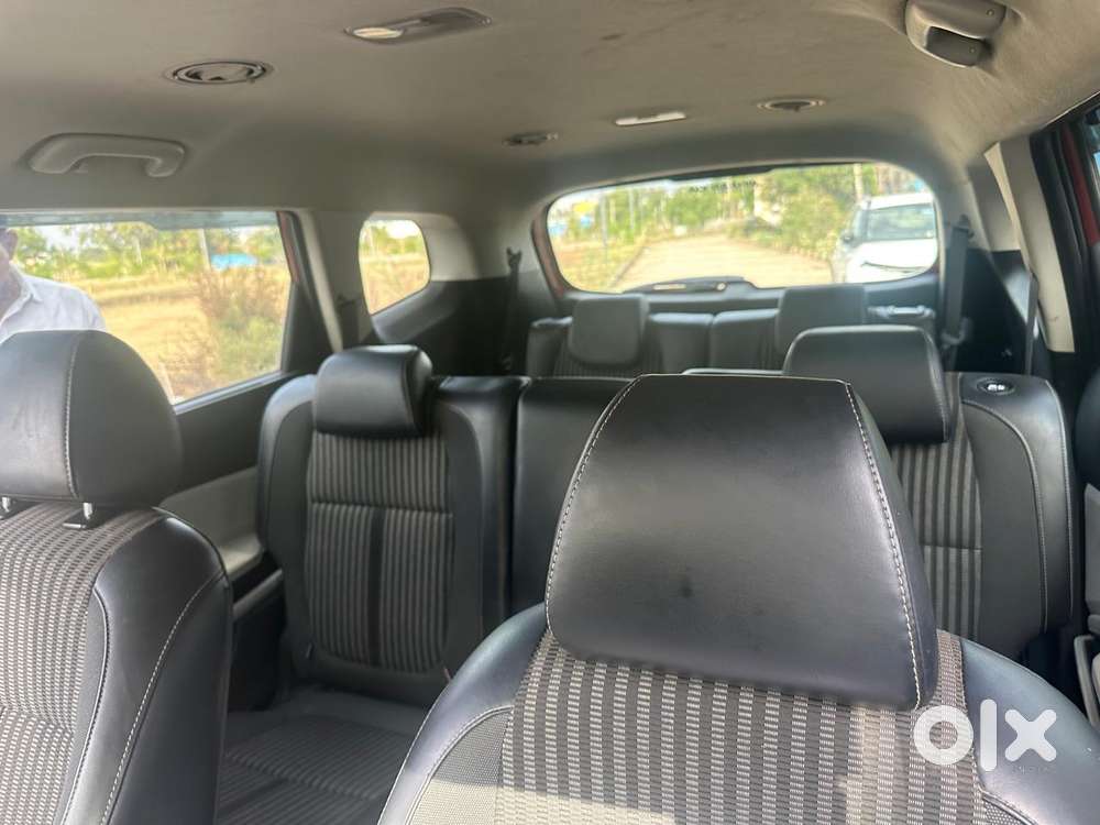 Kia Carens G1 4.6mt Luxury Plus 7, 2022, Petrol