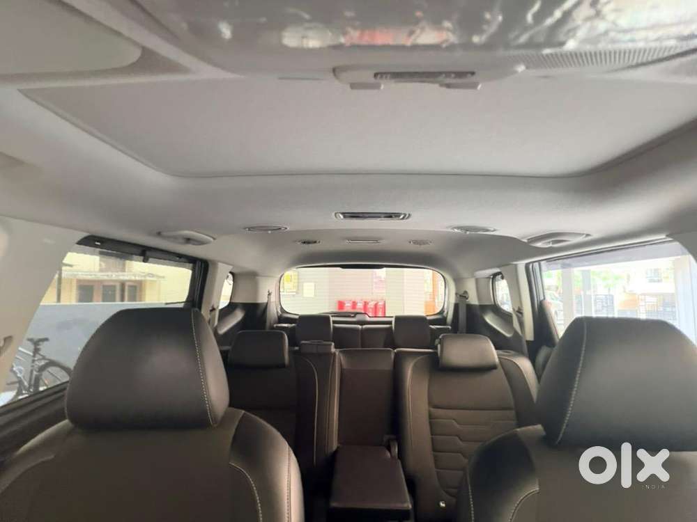 Kia Carens Clavis Petrol Manual 2025
