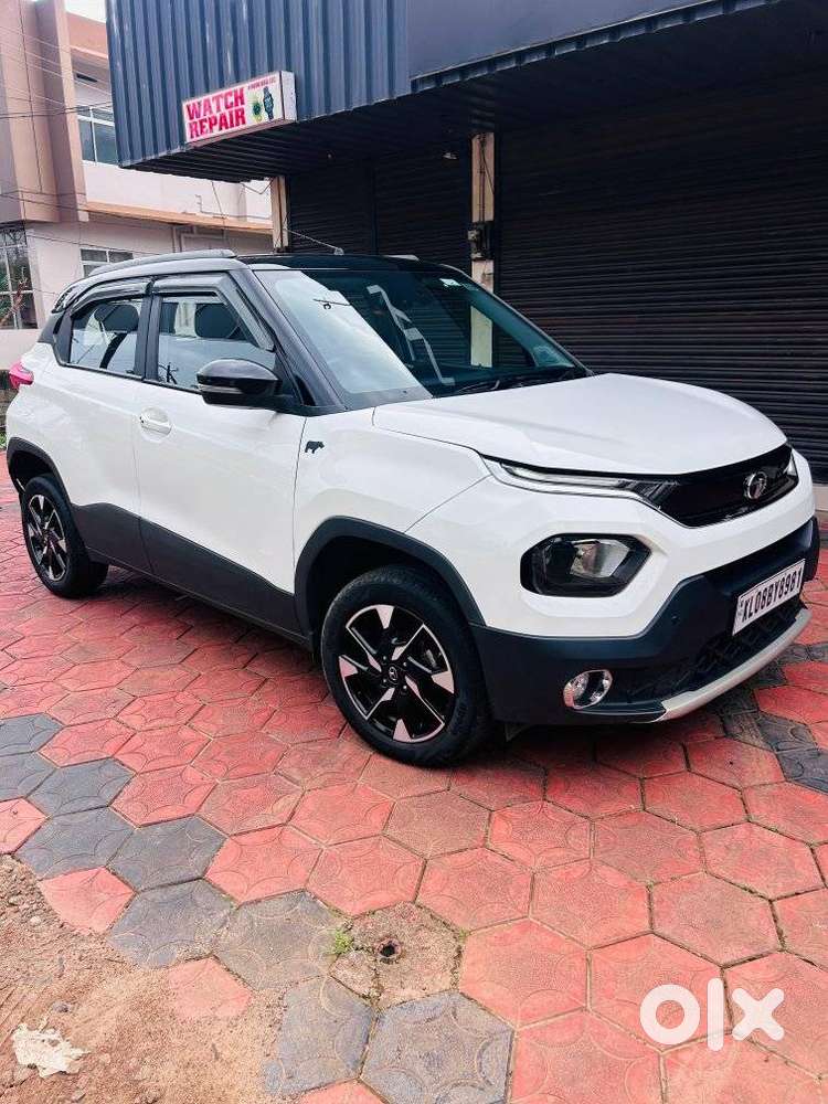 Tata Punch Creative Amt, 2022, Petrol