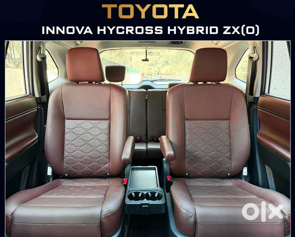 Toyota Innova Hycross 2.0 Zx (o) Hybrid 7 Str, 2025, Petrol